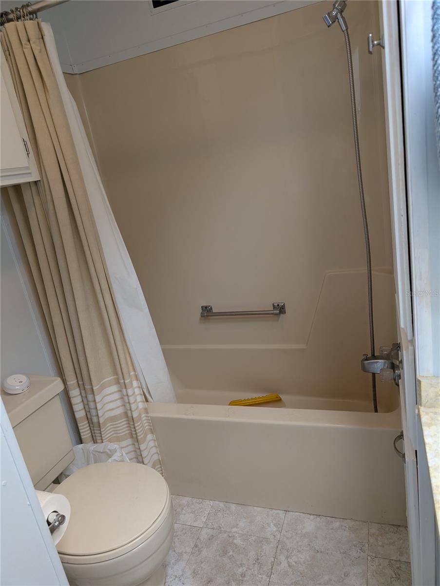 CENTER CREST R V PARK - Residential