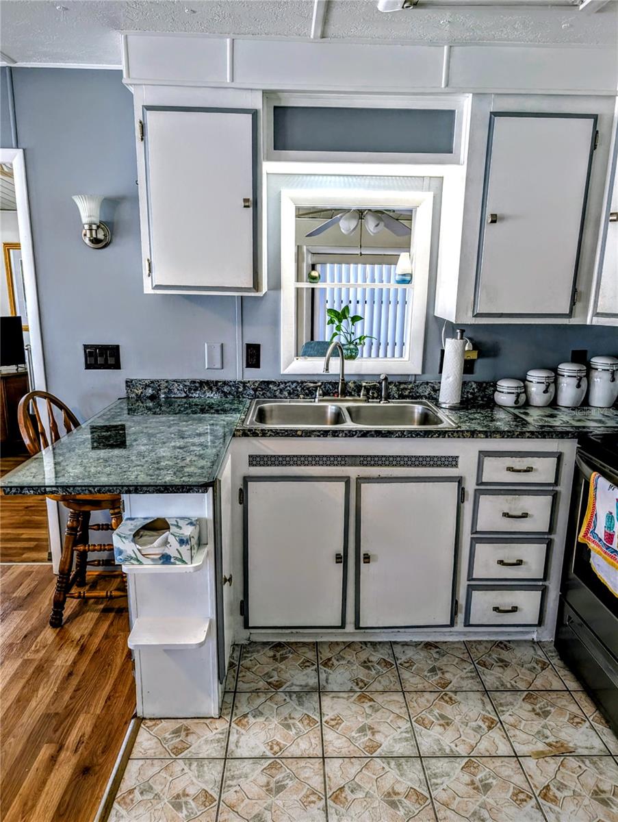 CENTER CREST R V PARK - Residential