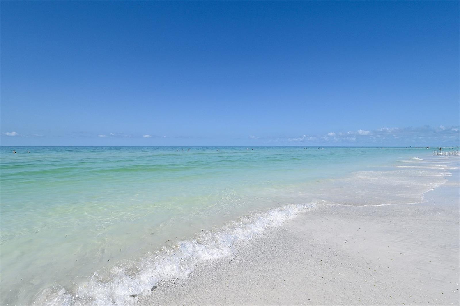 STRATHMORE RIVERSIDE I - Residential Lease