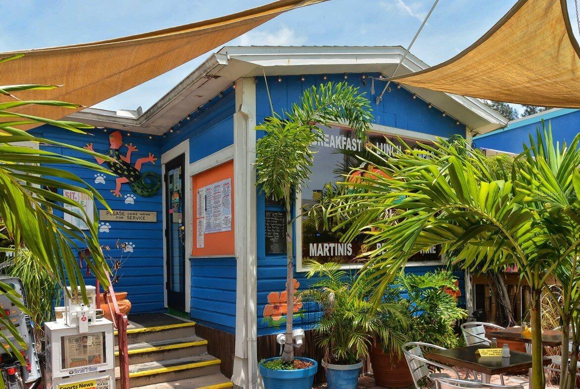 STRATHMORE RIVERSIDE I - Residential Lease