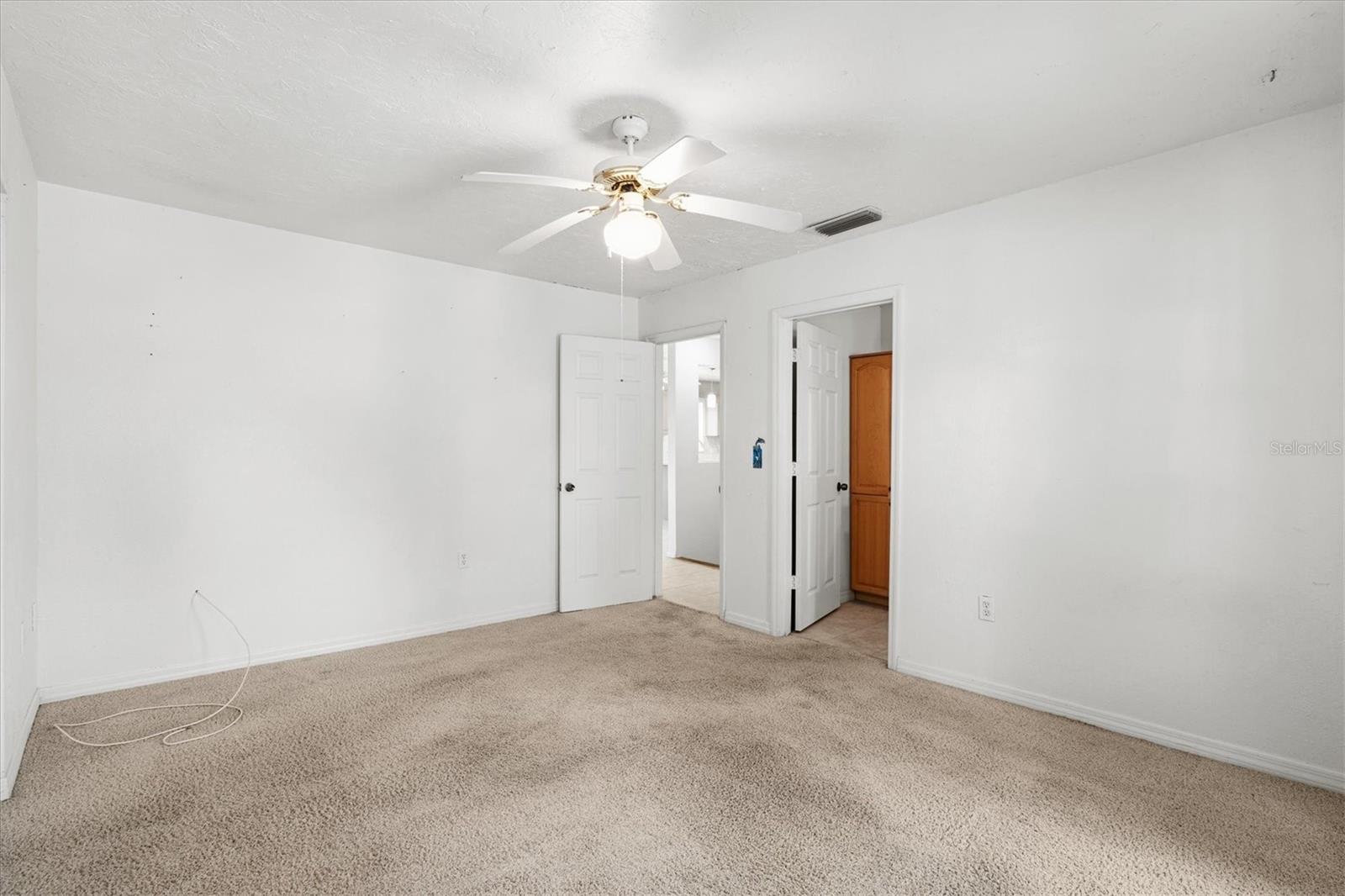 PHILLIPPI SHORES - Residential