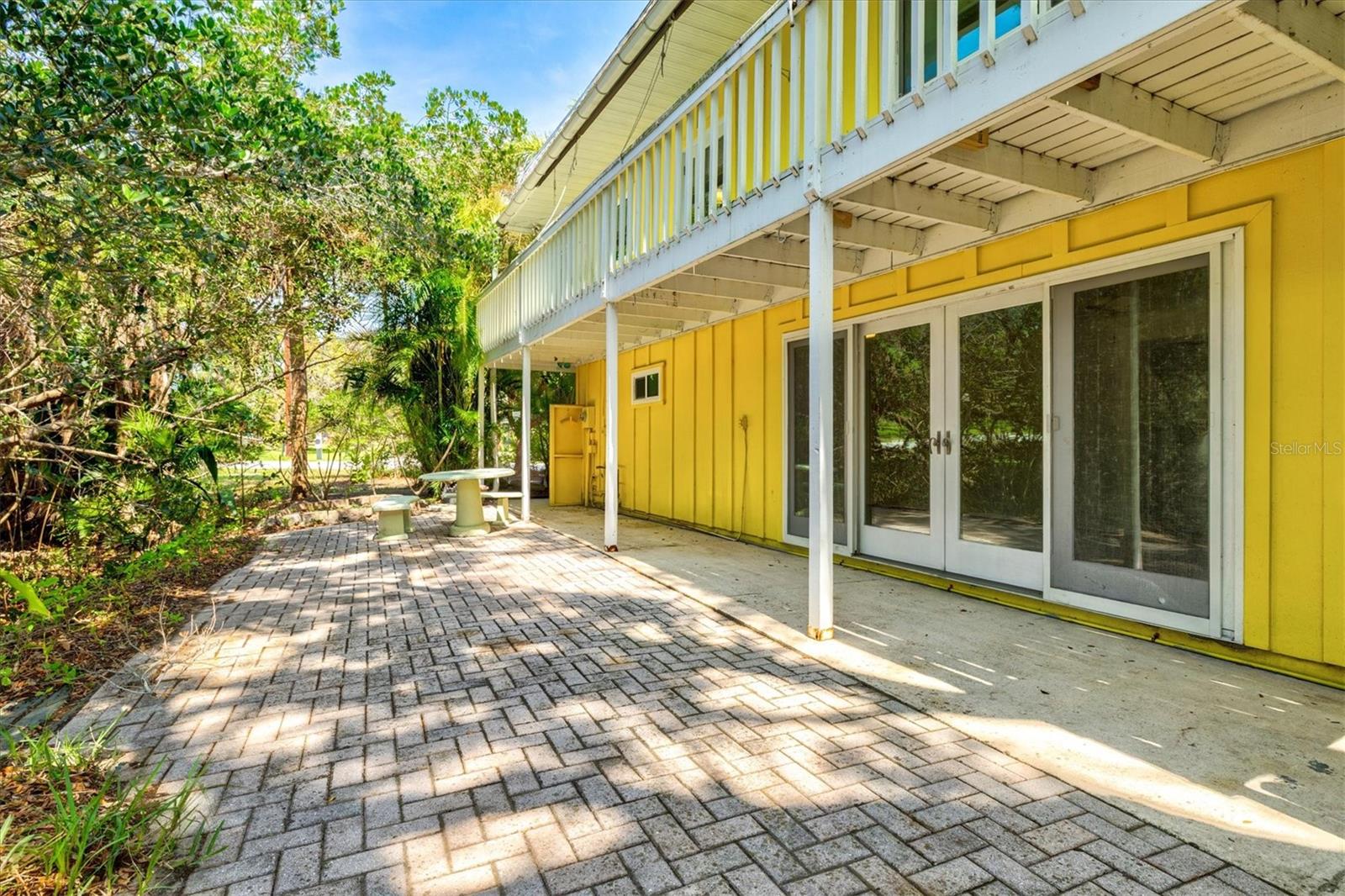 PHILLIPPI SHORES - Residential