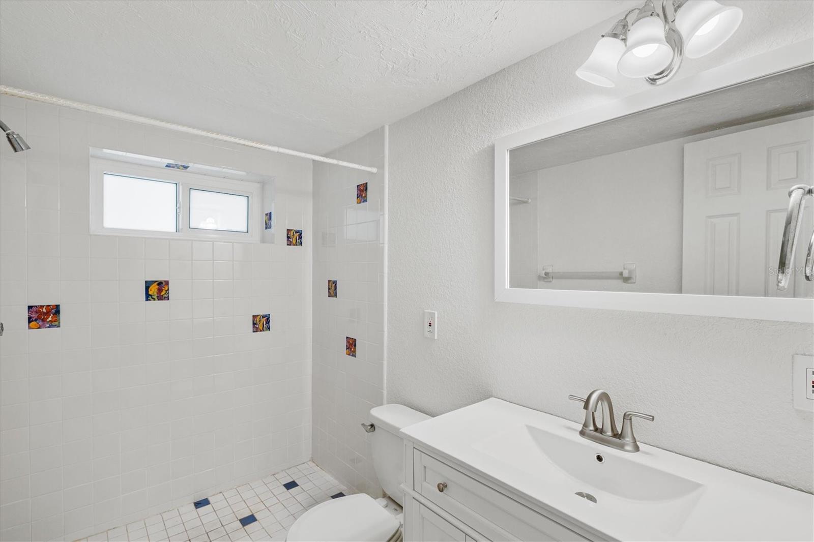 PHILLIPPI SHORES - Residential