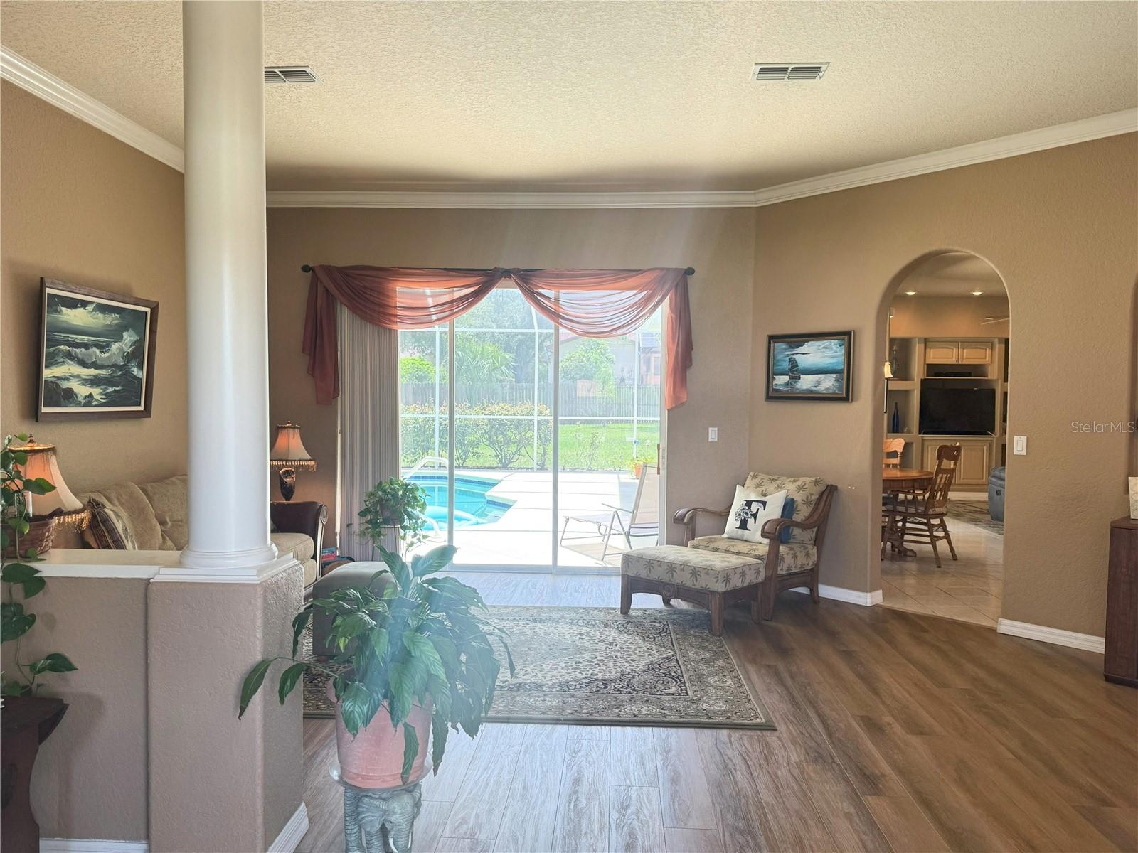 7552 RIVER COUNTRY DRIVE