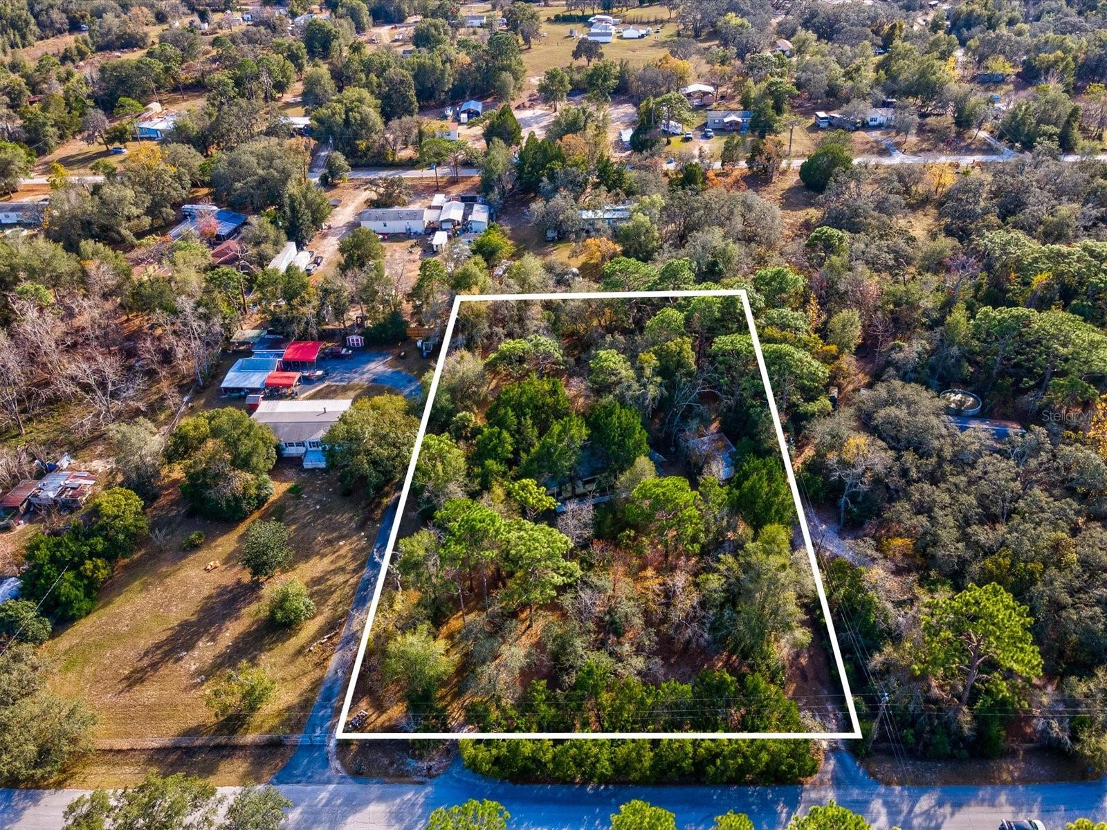 LEISURE HILLS - Residential