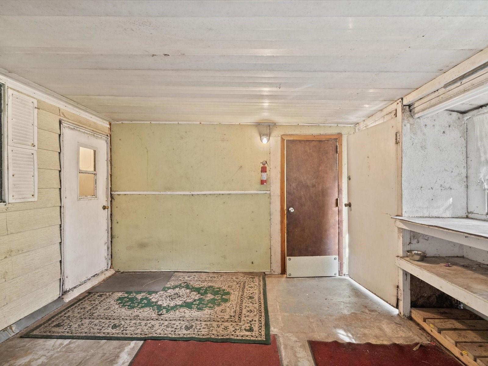 LEISURE HILLS - Residential