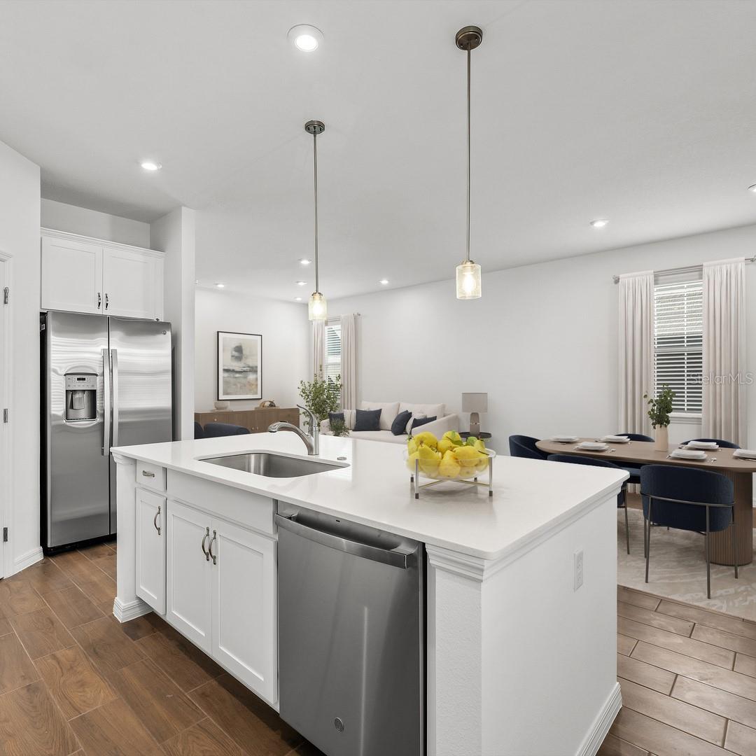 AVALON PARK WEST - Residential