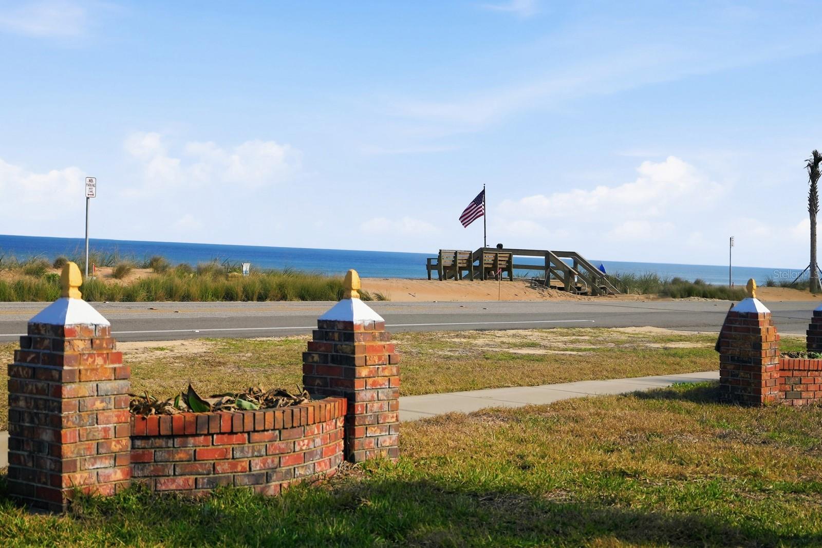 BEAU RIVAGE SHORES - Residential