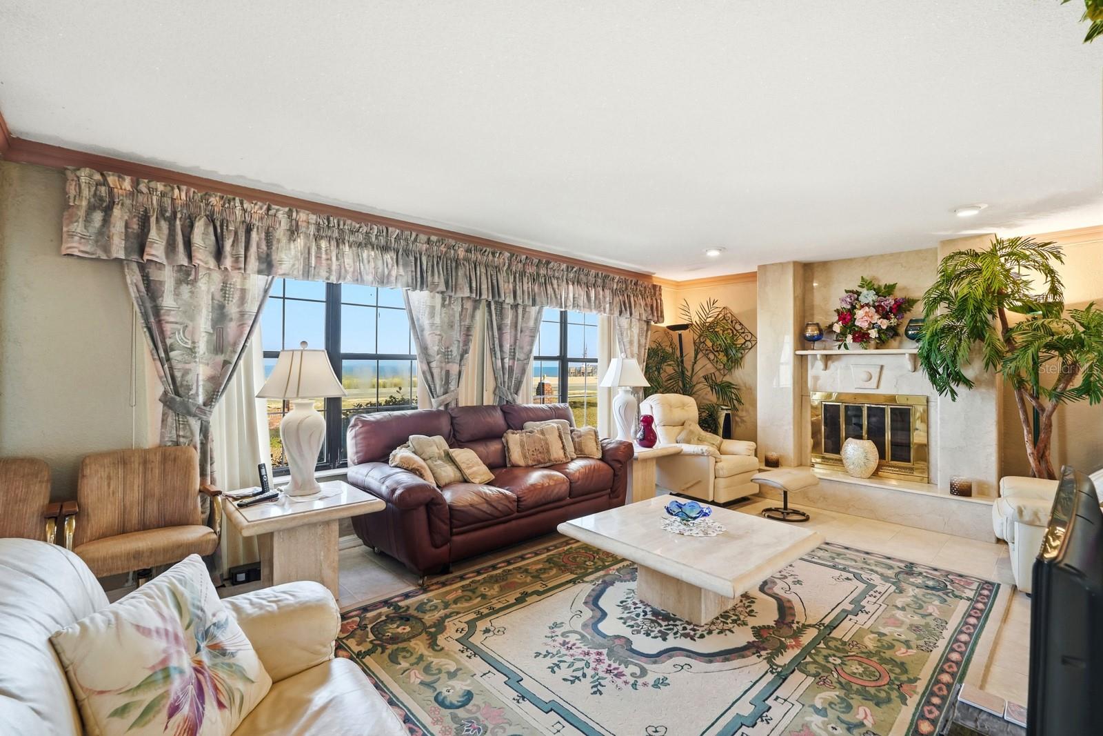 BEAU RIVAGE SHORES - Residential