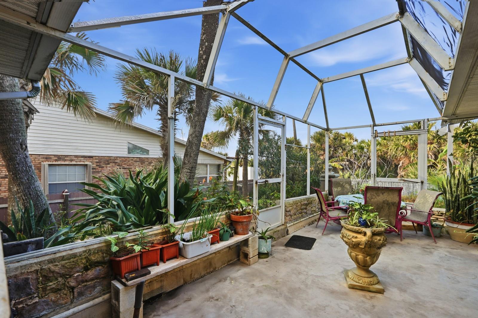 BEAU RIVAGE SHORES - Residential