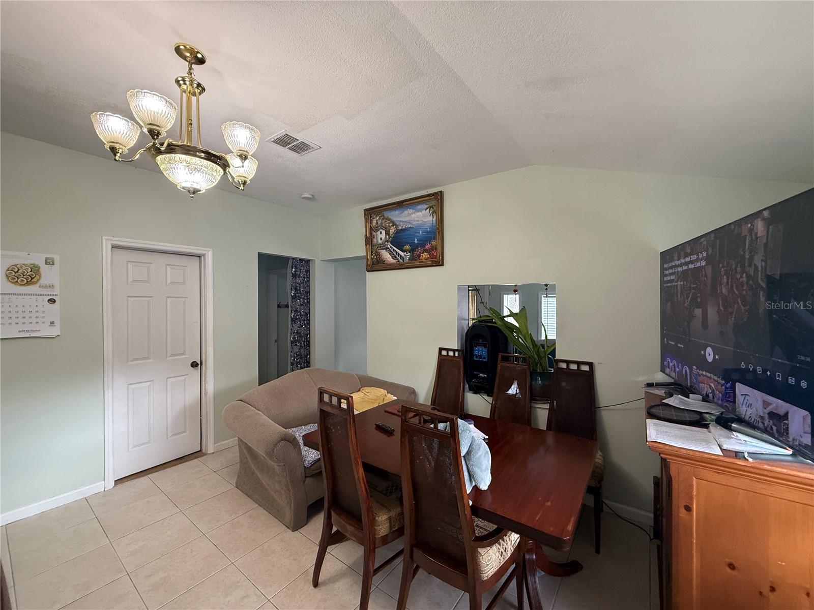 SUNSHINE GARDENS 1ST ADD - Residential