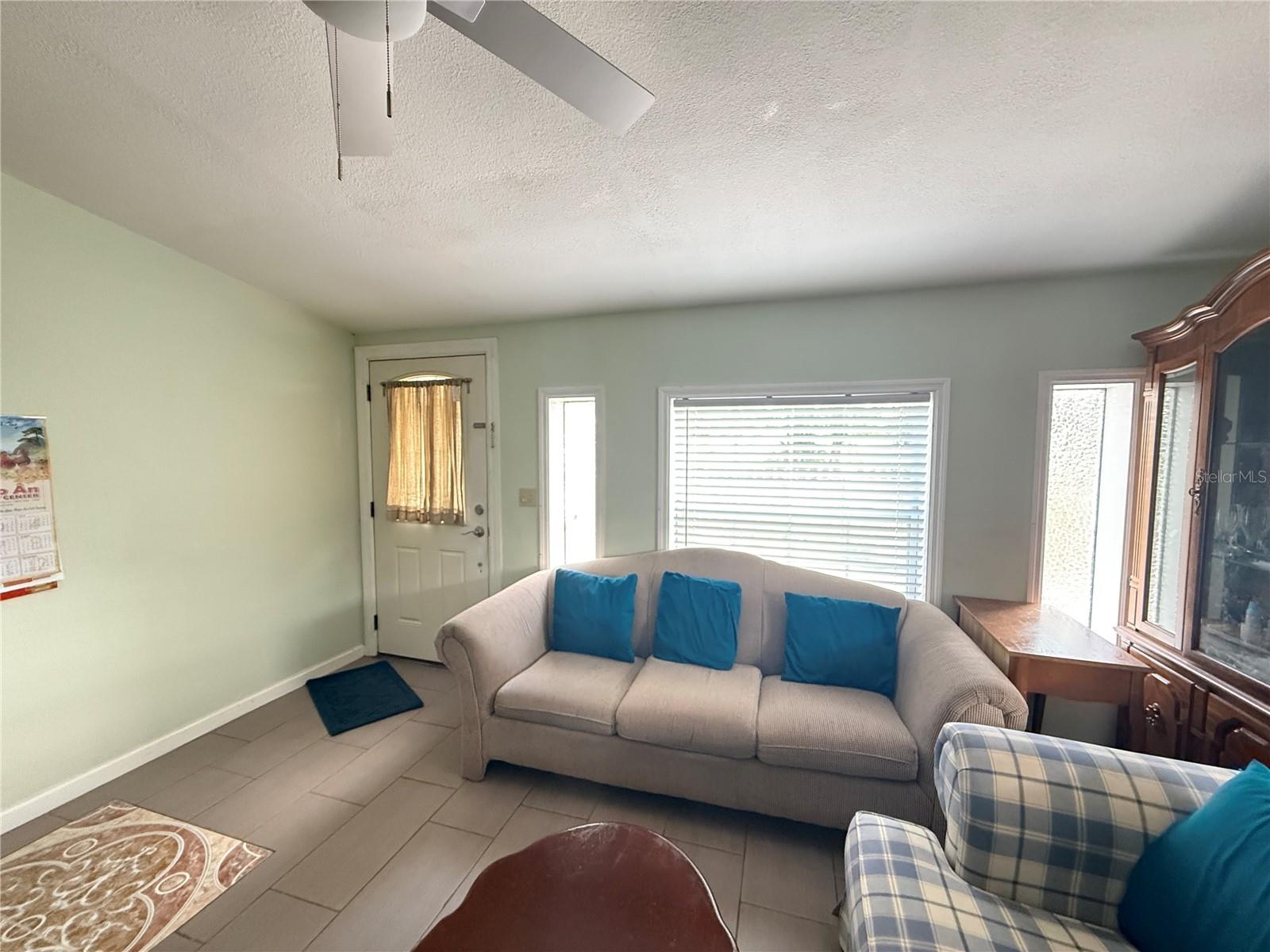 SUNSHINE GARDENS 1ST ADD - Residential