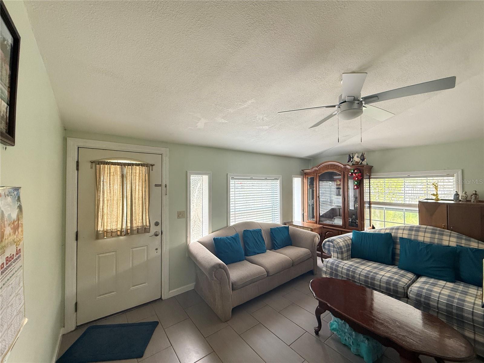 SUNSHINE GARDENS 1ST ADD - Residential
