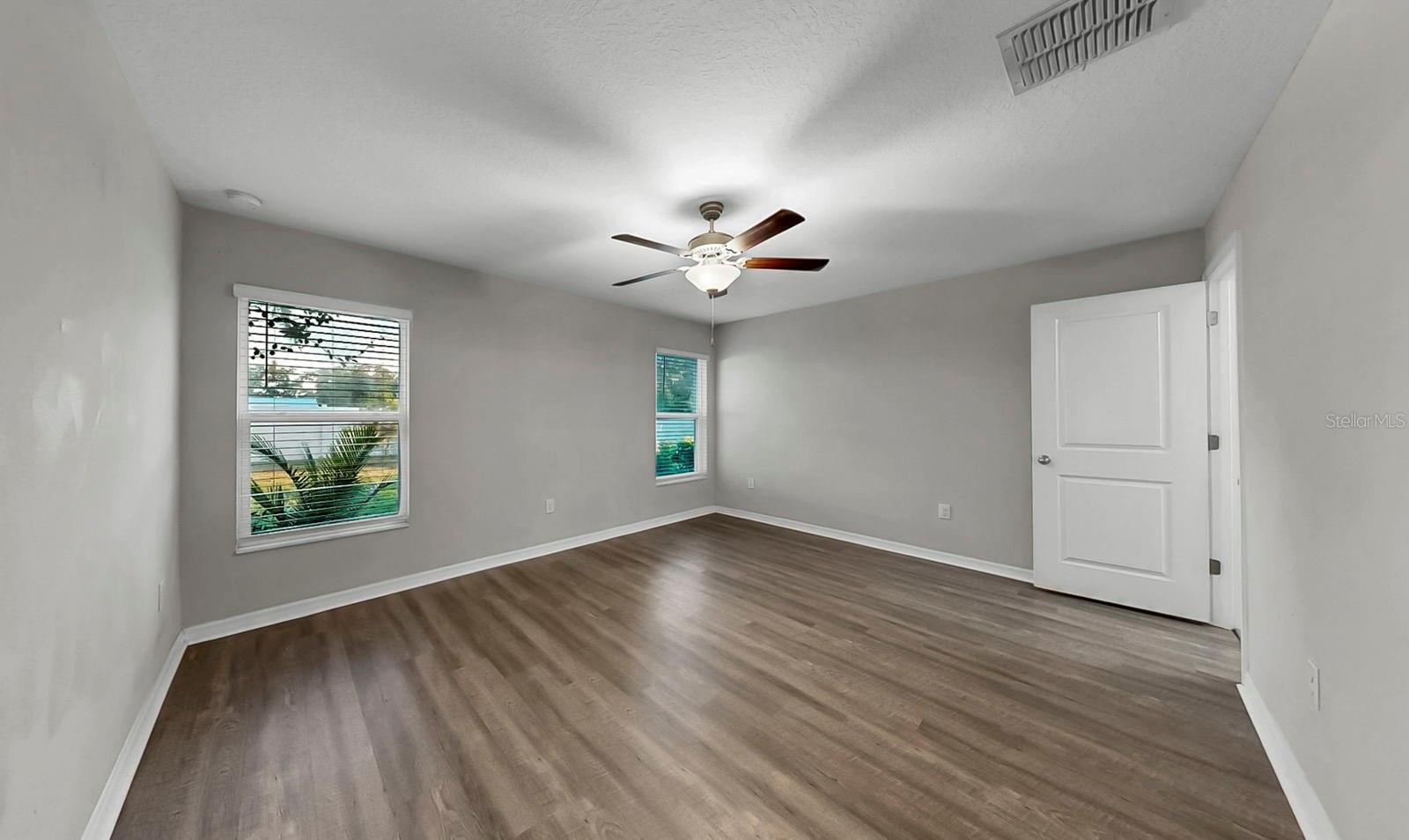 SUNSHINE VILLAGE PH 3B - Residential