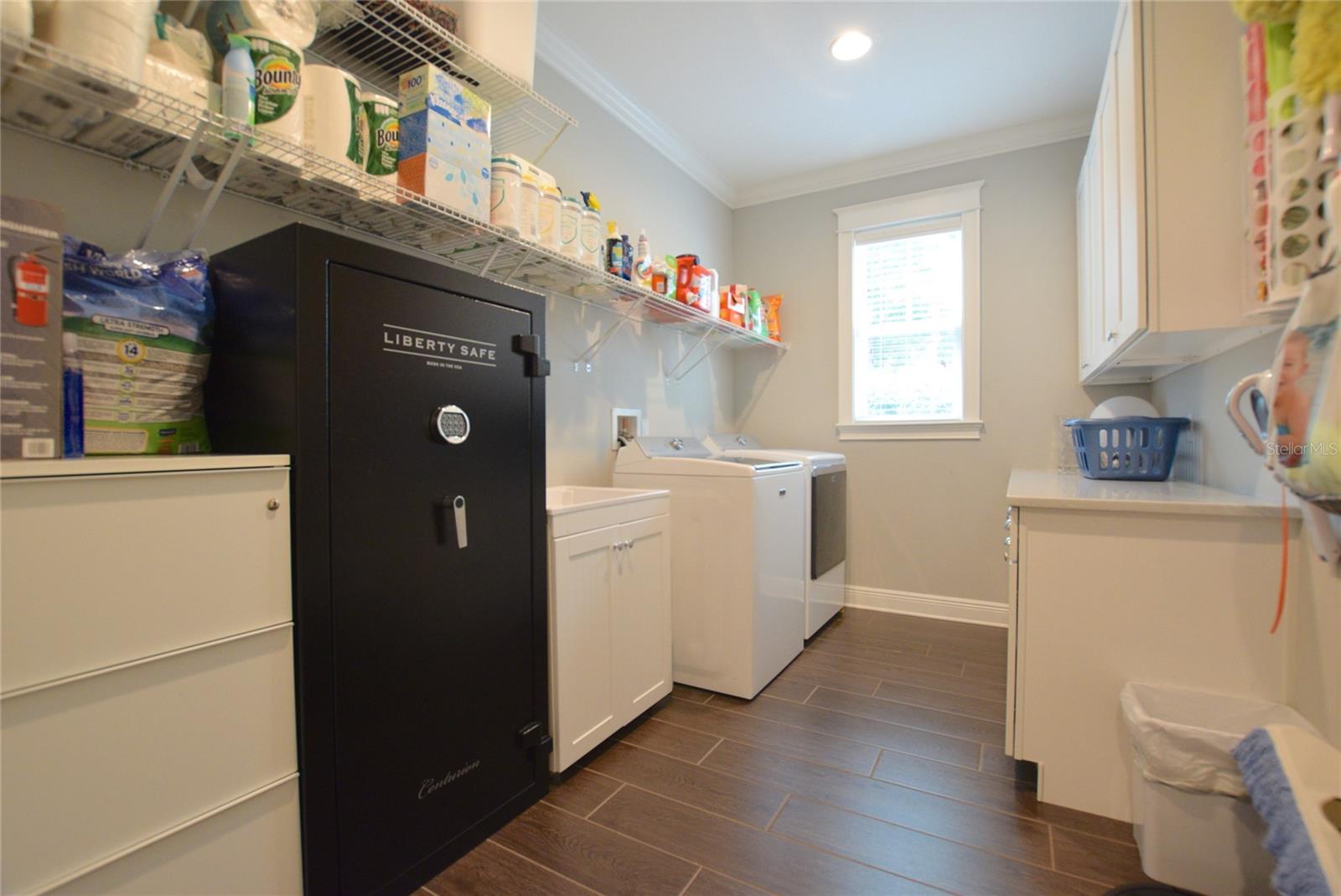 ACREAGE & UNREC - Residential Lease