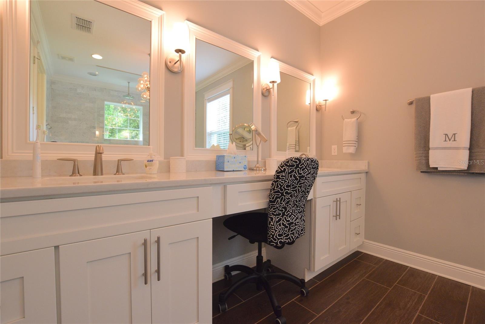 ACREAGE & UNREC - Residential Lease