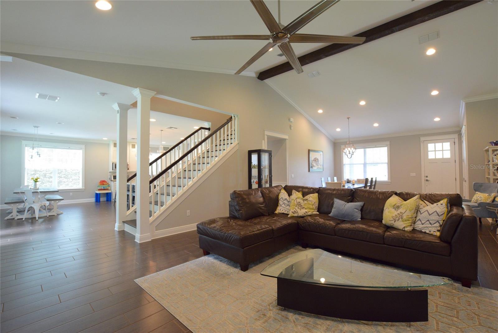 ACREAGE & UNREC - Residential Lease