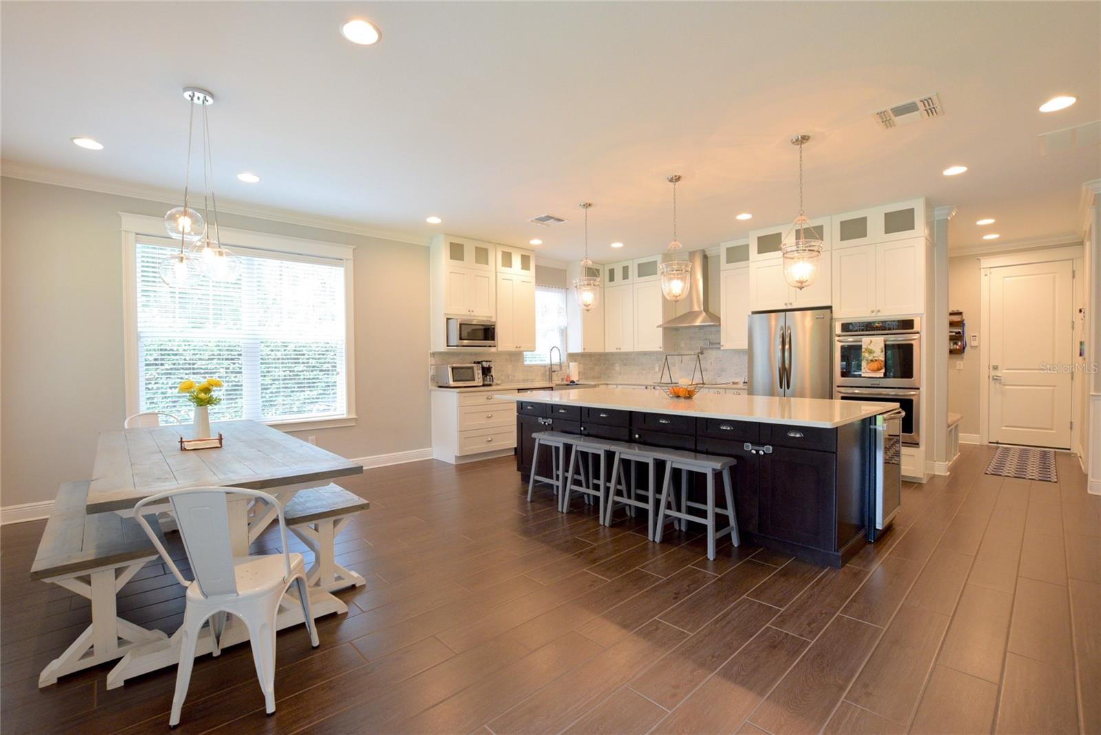 ACREAGE & UNREC - Residential Lease