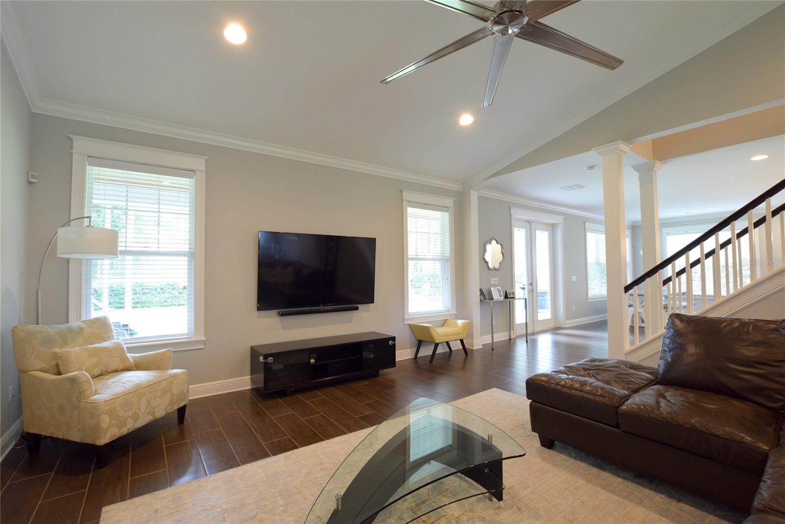 ACREAGE & UNREC - Residential Lease