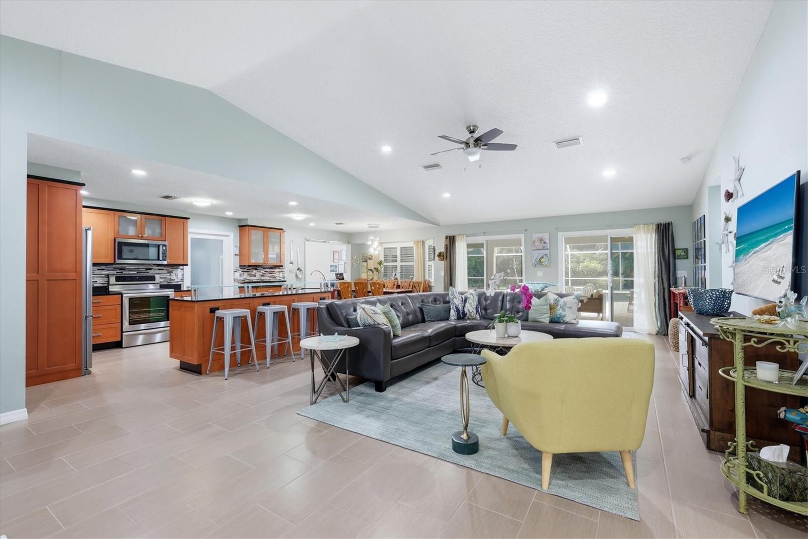 FLOYD & CAMERON SUB - Residential