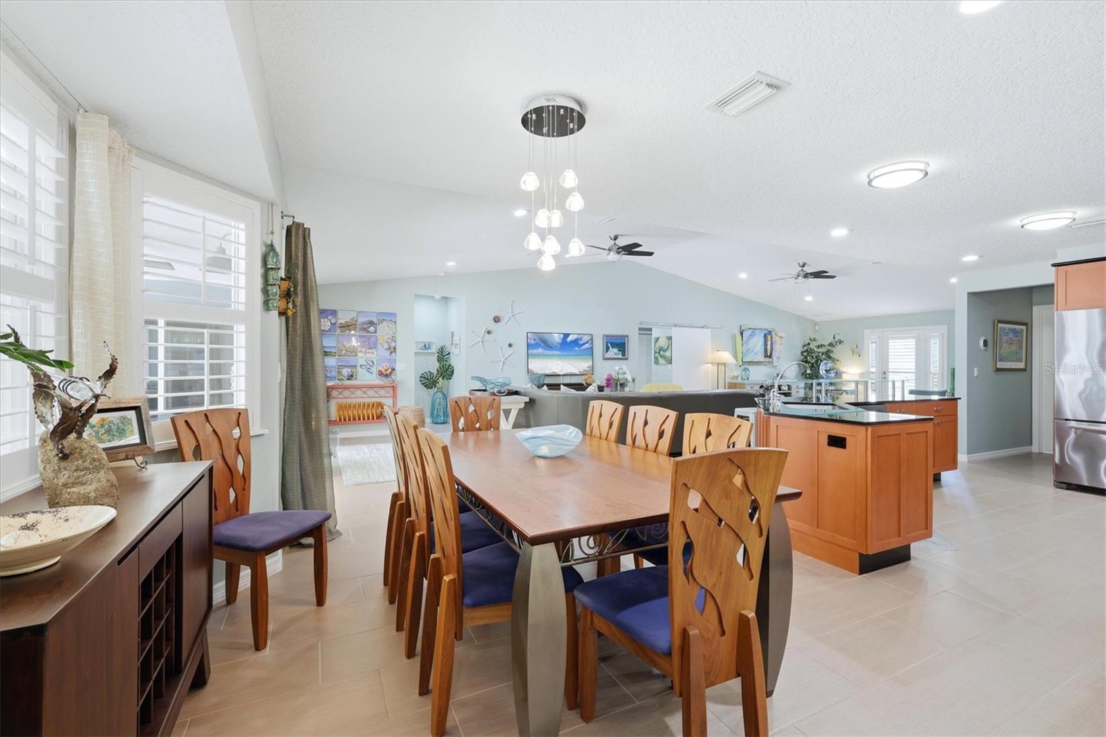 FLOYD & CAMERON SUB - Residential