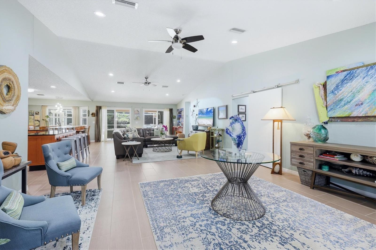 1880 LOMA LINDA STREET