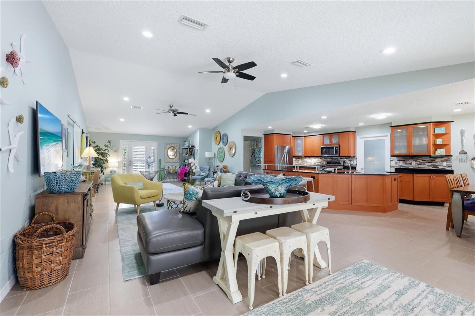 FLOYD & CAMERON SUB - Residential