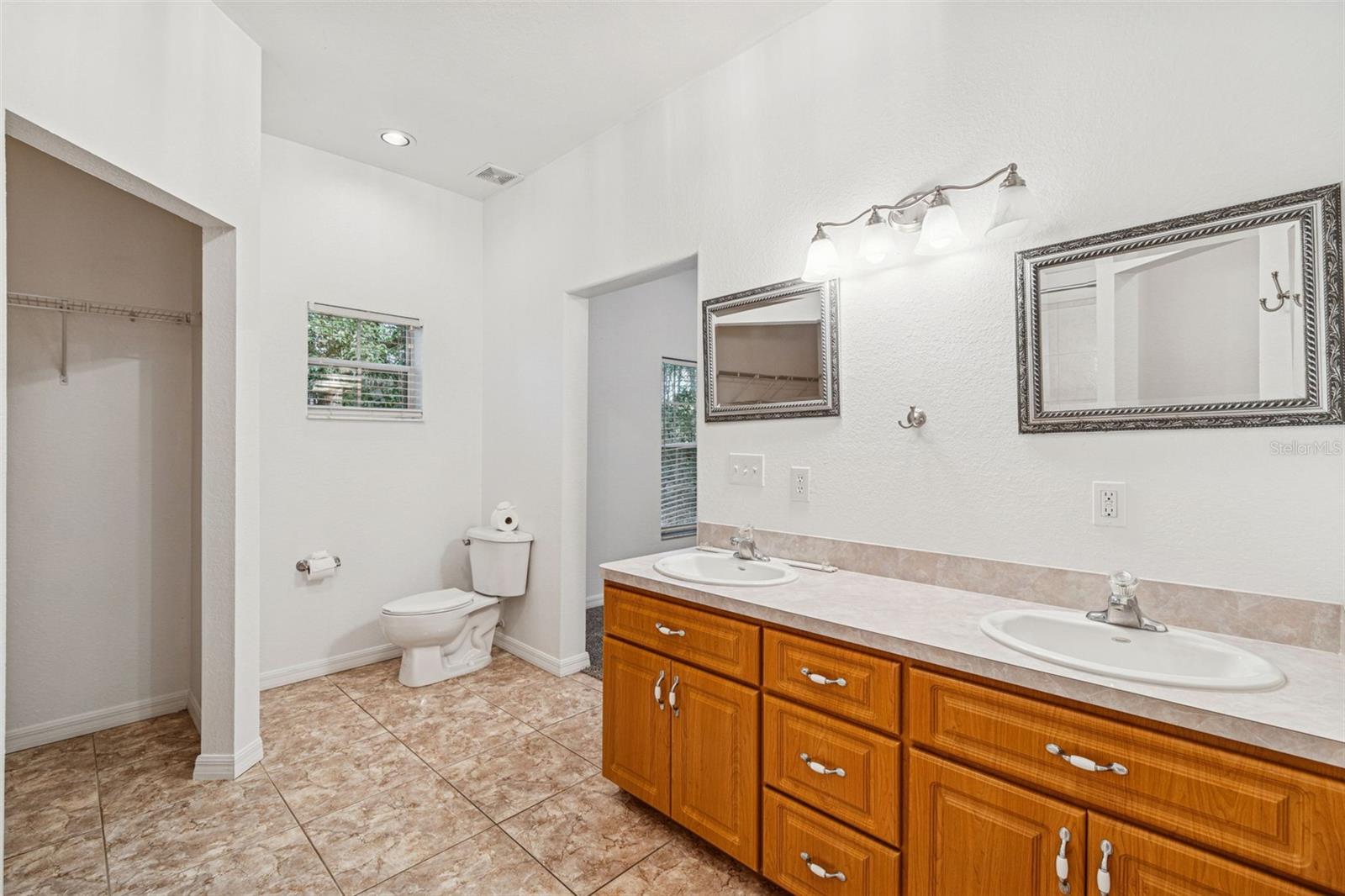 MASARYKTOWN - Residential