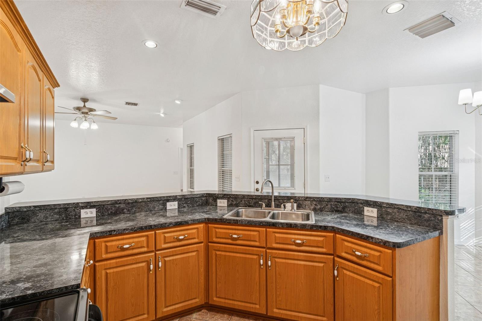 MASARYKTOWN - Residential