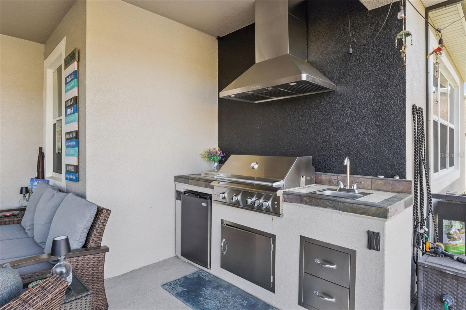 OXFORD CHASE - Residential