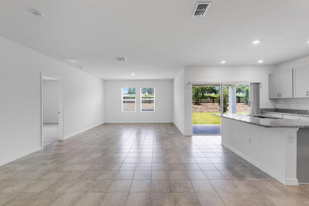 7392 CAPSTONE DRIVE