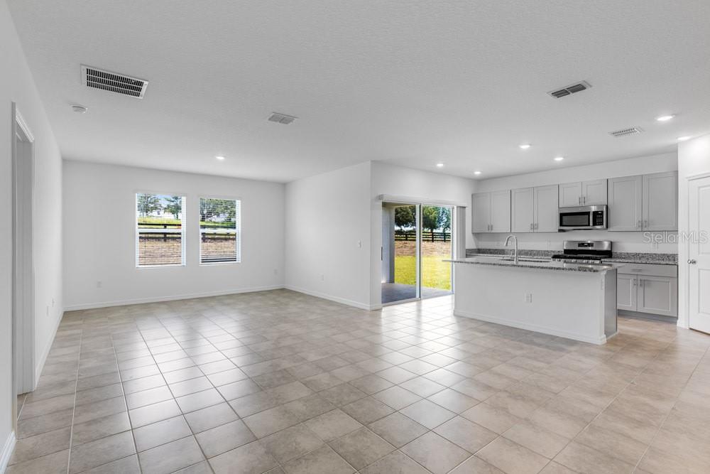7392 CAPSTONE DRIVE