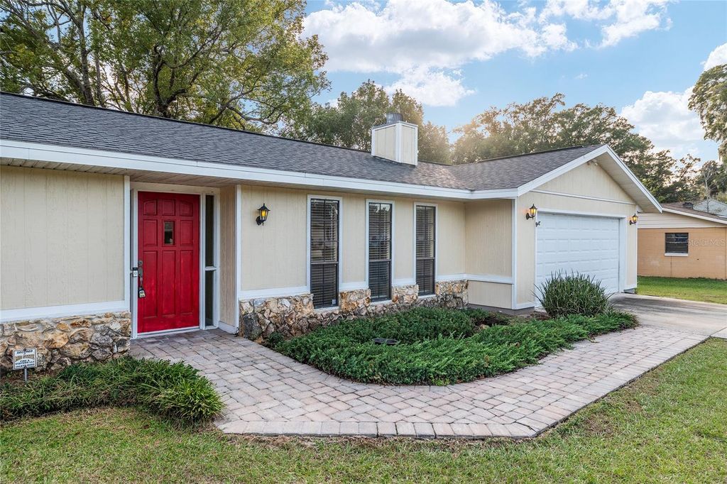 Photo of 3300 SE 32nd Street, Ocala, FL 34471 (MLS # OM714906)