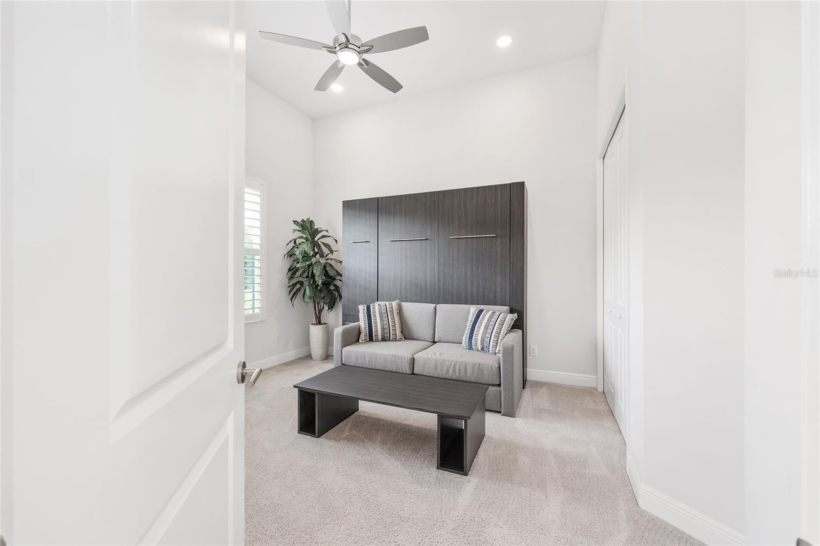 HALLS RESERVE - Residential