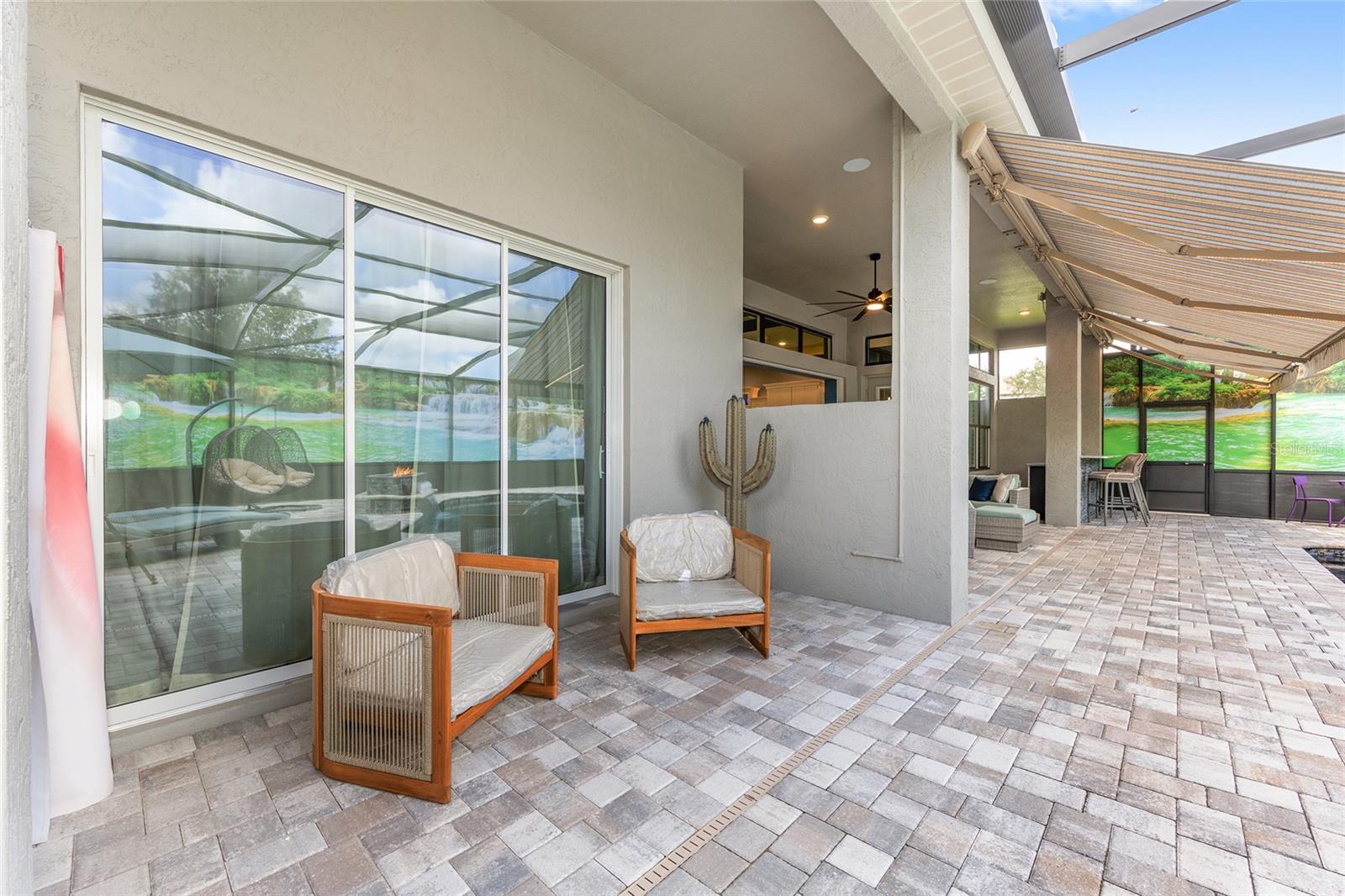 HALLS RESERVE - Residential
