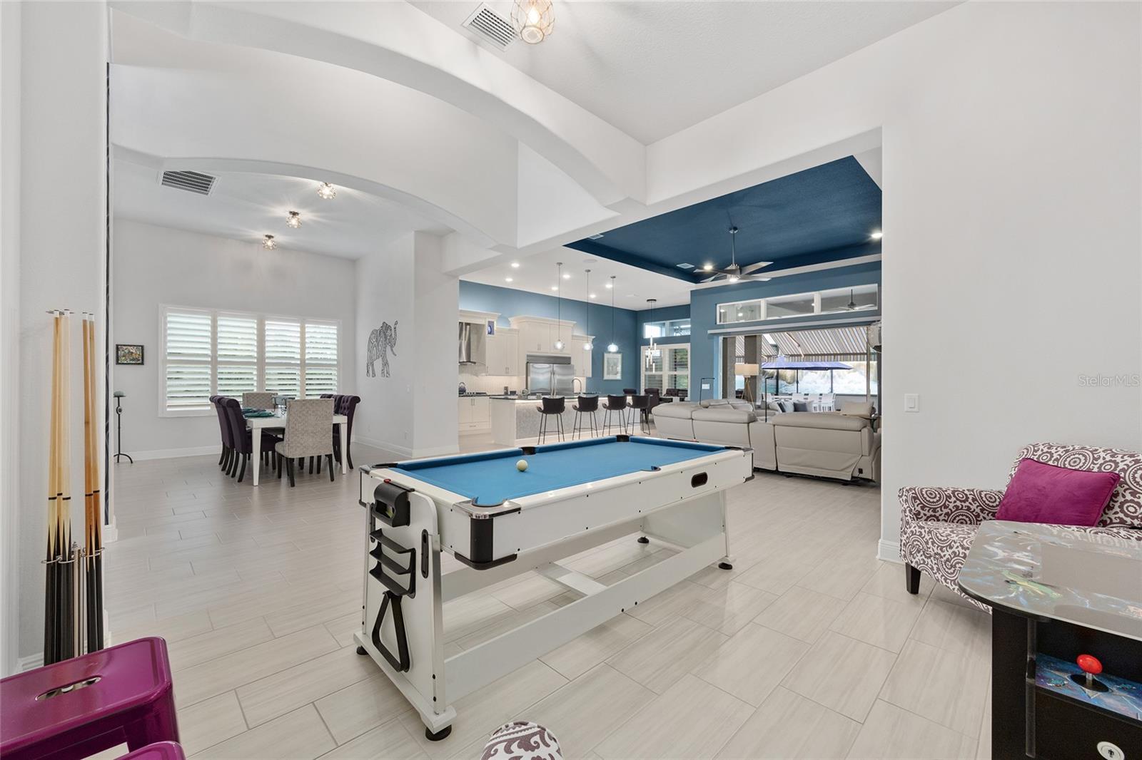 HALLS RESERVE - Residential