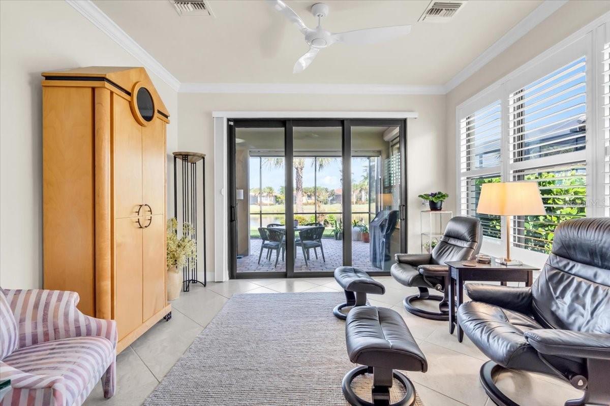 ISLANDWALK AT THE WEST VILLAGE - Residential