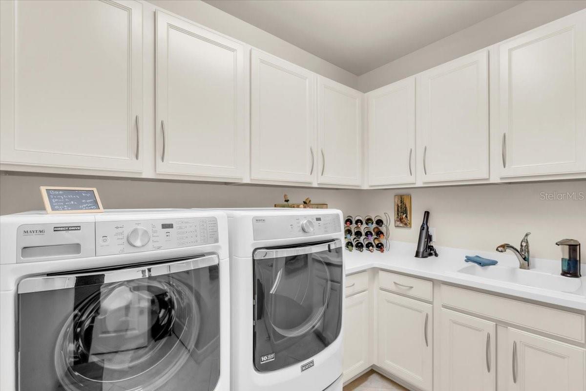 ISLANDWALK AT THE WEST VILLAGE - Residential