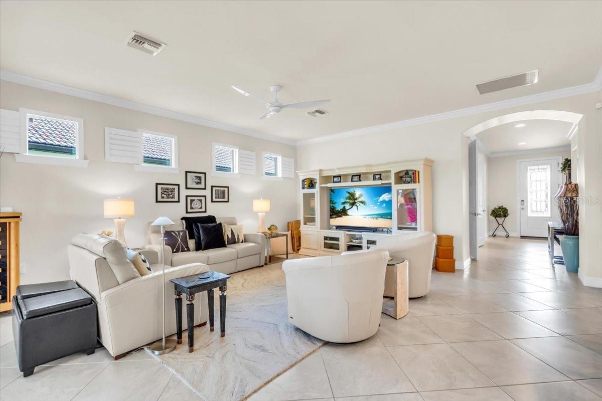 ISLANDWALK AT THE WEST VILLAGE - Residential