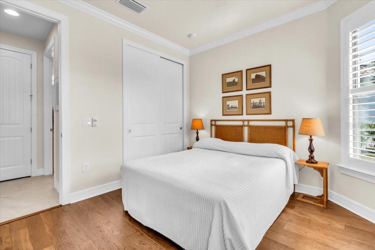 ISLANDWALK AT THE WEST VILLAGE - Residential