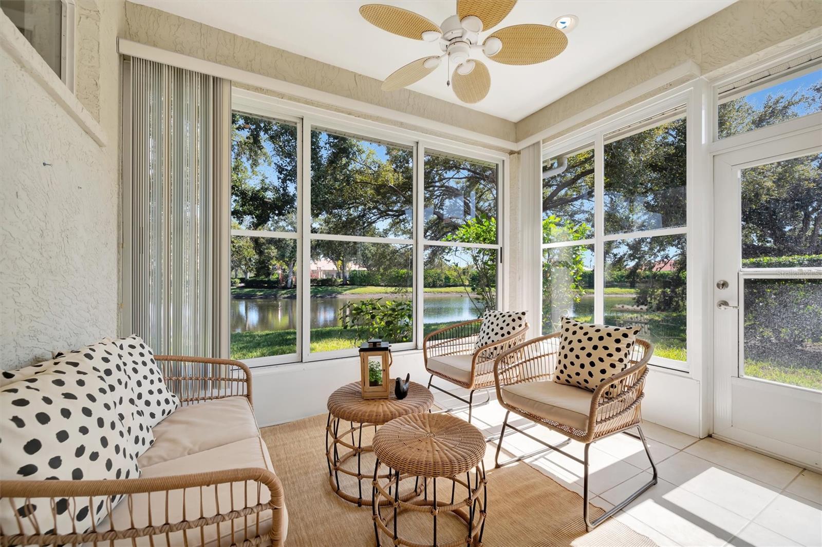 VENETIA PH 5 - Residential