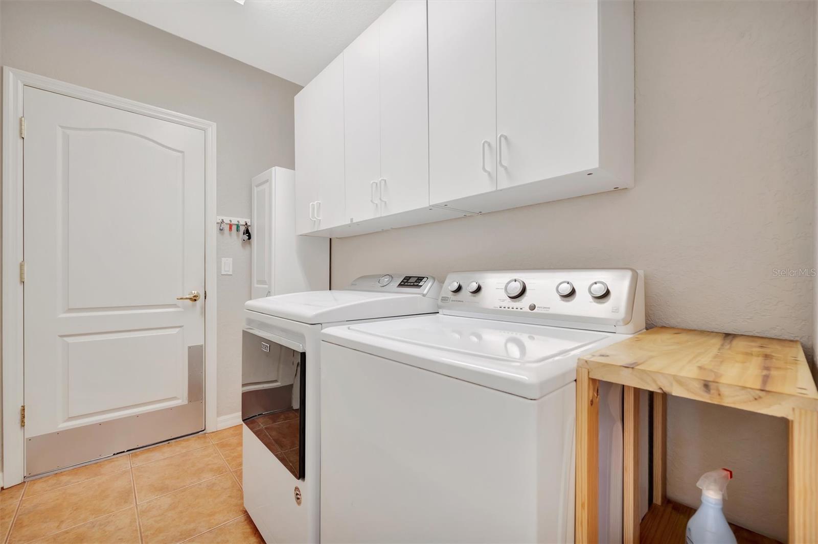 VENETIA PH 5 - Residential