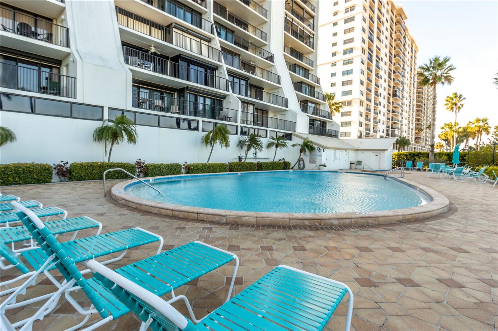 LANDMARK TOWERS 2 - Residential Lease