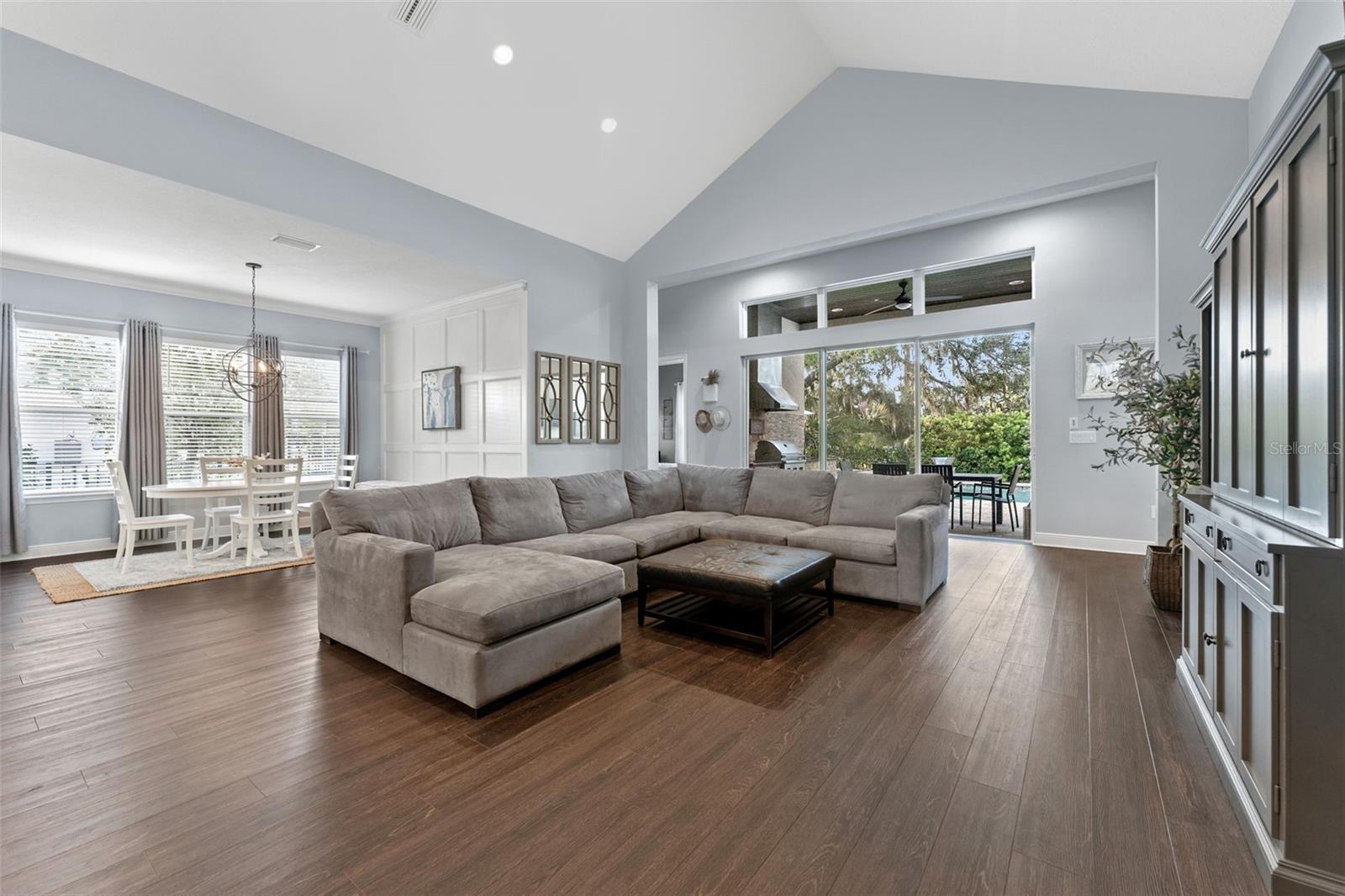 5903 NATURE RIDGE LANE