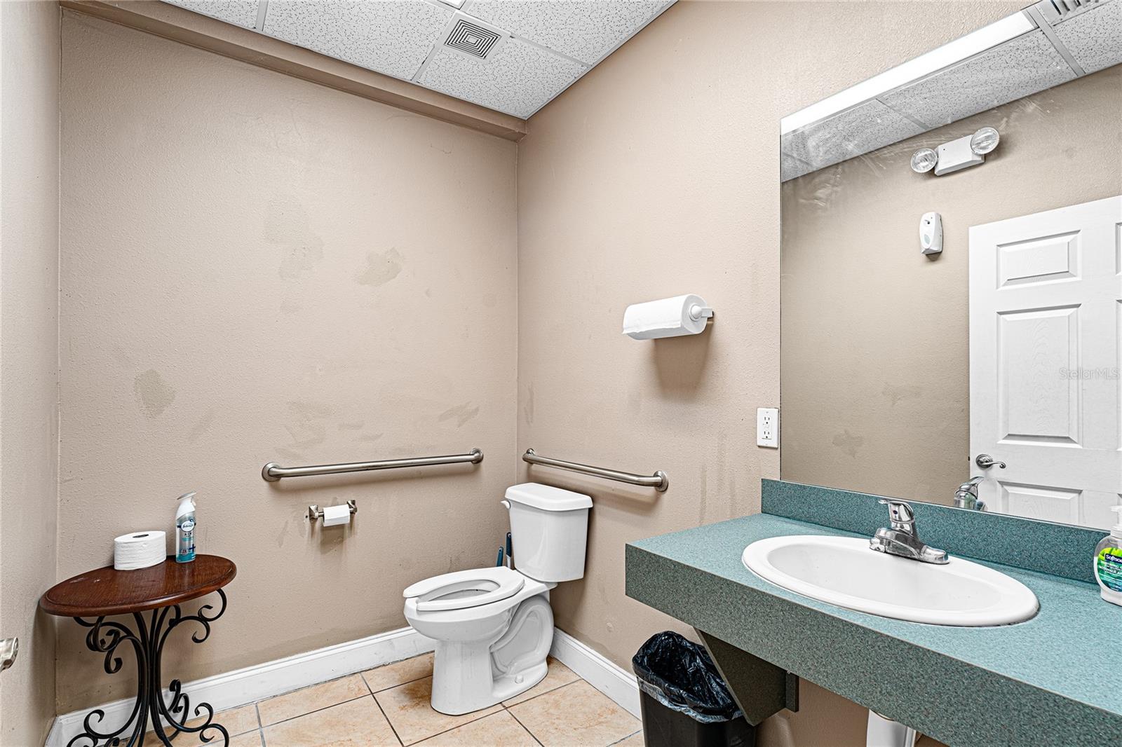 DEMOREST - Commercial Sale