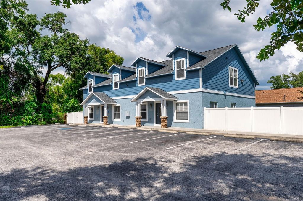Photo of 5001 N Nebraska Avenue, Tampa, FL 33603 (MLS # TB8437833)