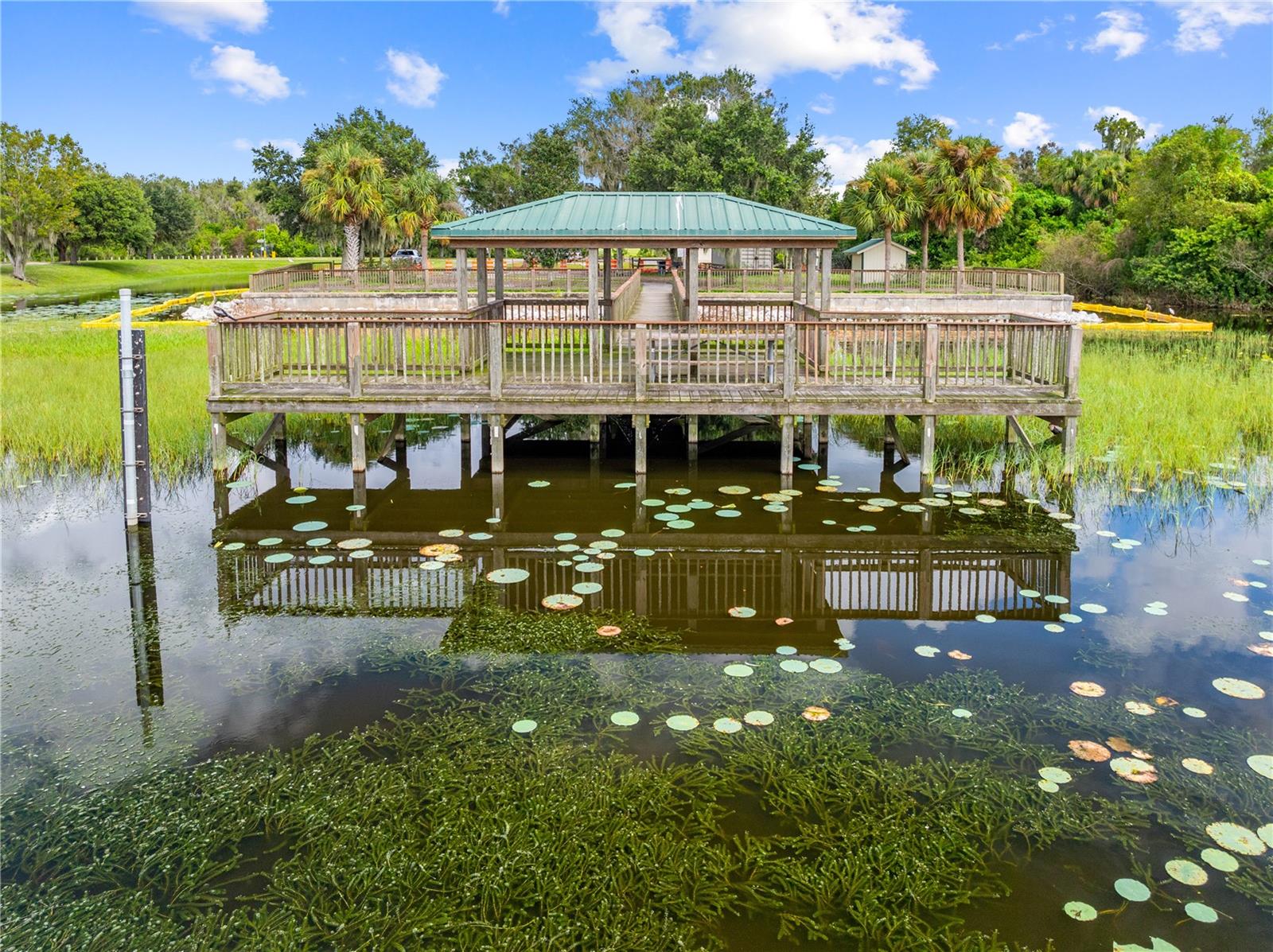 LAKE MARIAN SHORES - Residential