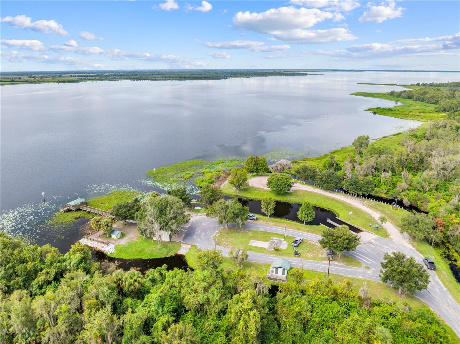 LAKE MARIAN SHORES - Residential