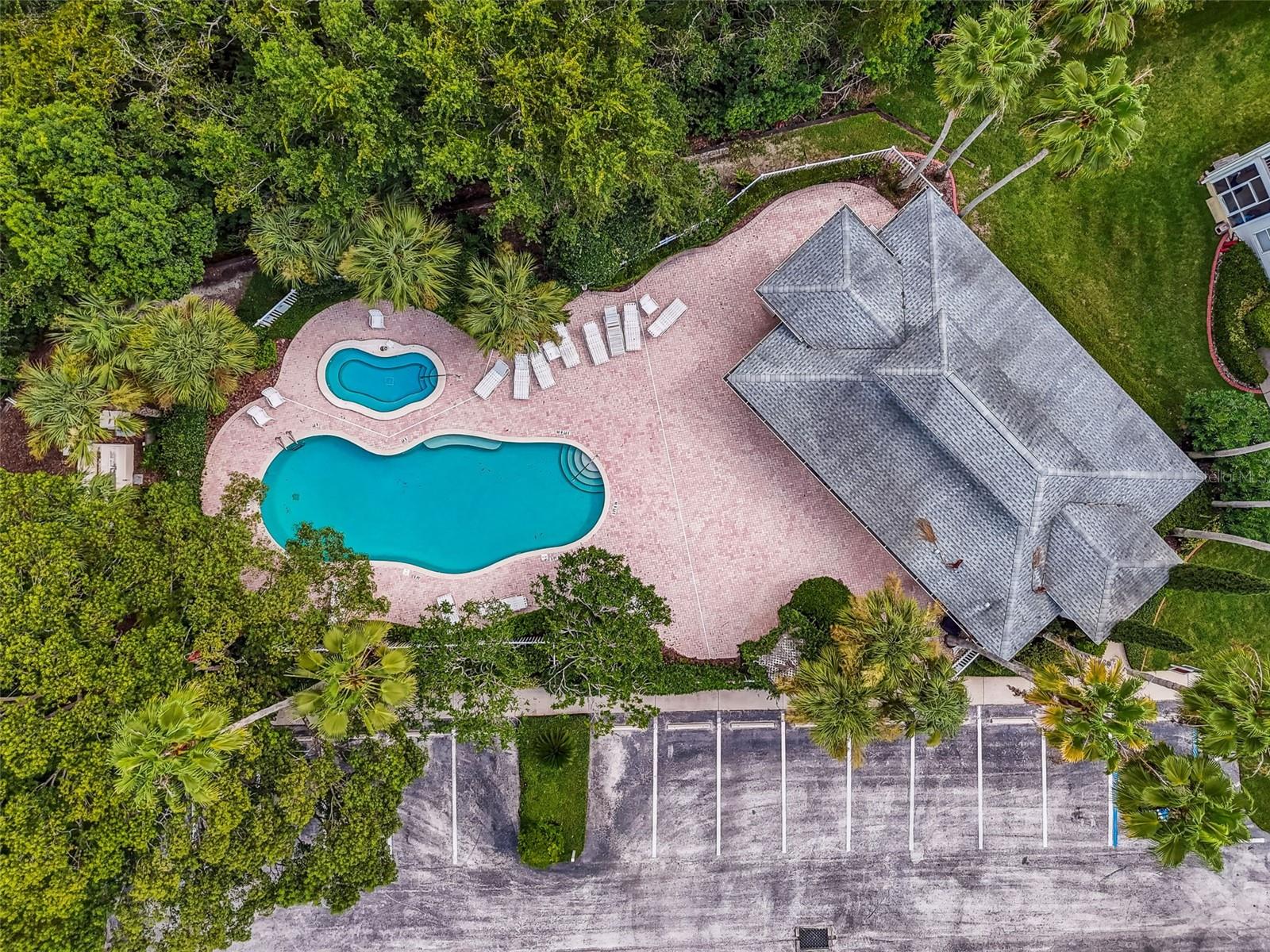 LAKES AT HERON COVE CONDO PH 07 - Residential