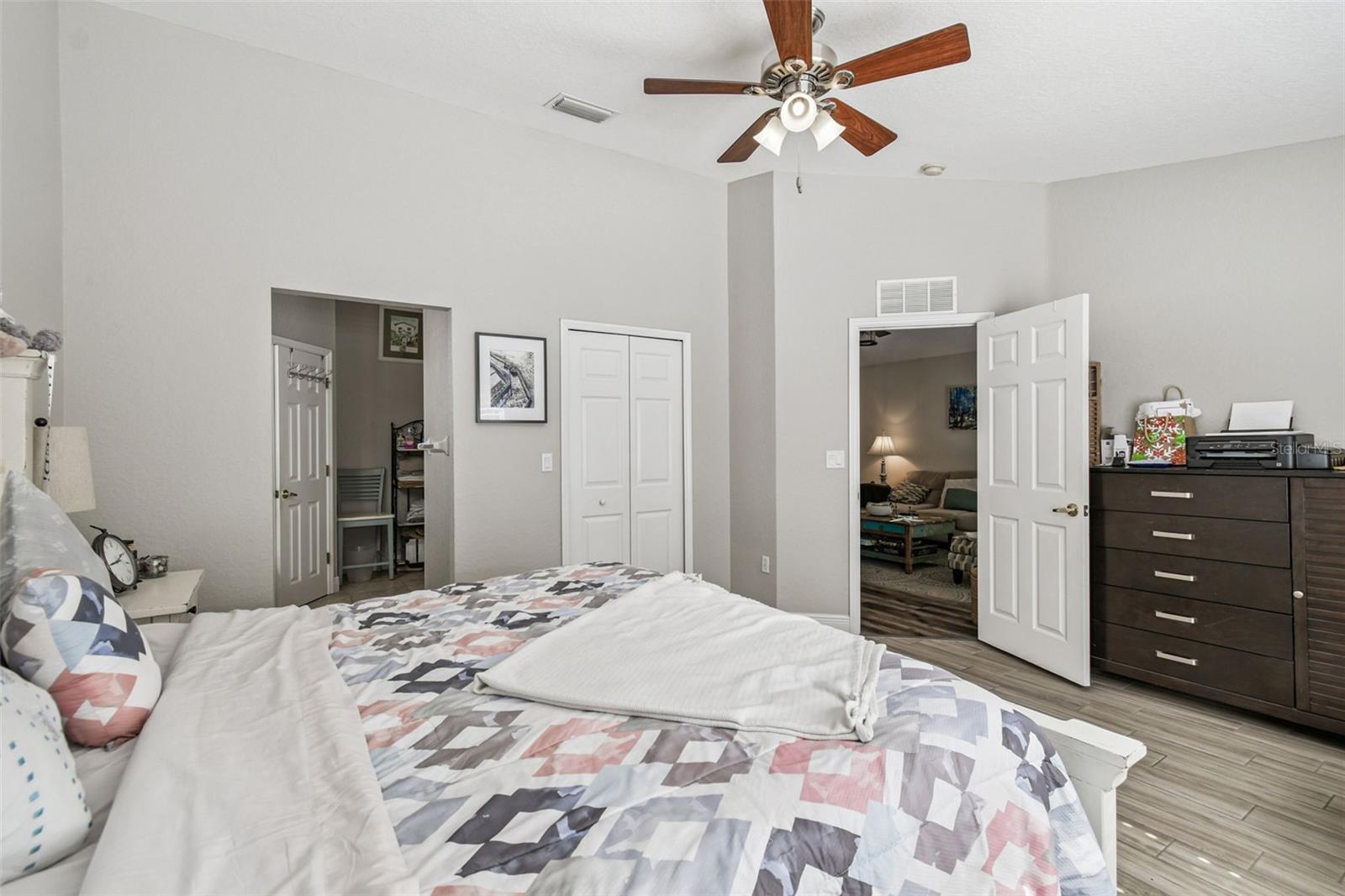 LAKES AT HERON COVE CONDO PH 07 - Residential